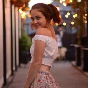 Meet your Posher, Avery